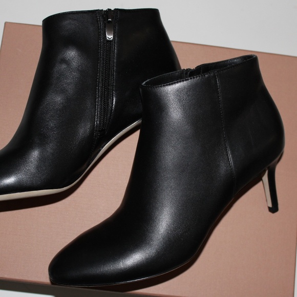 via spiga ginevra leather bootie